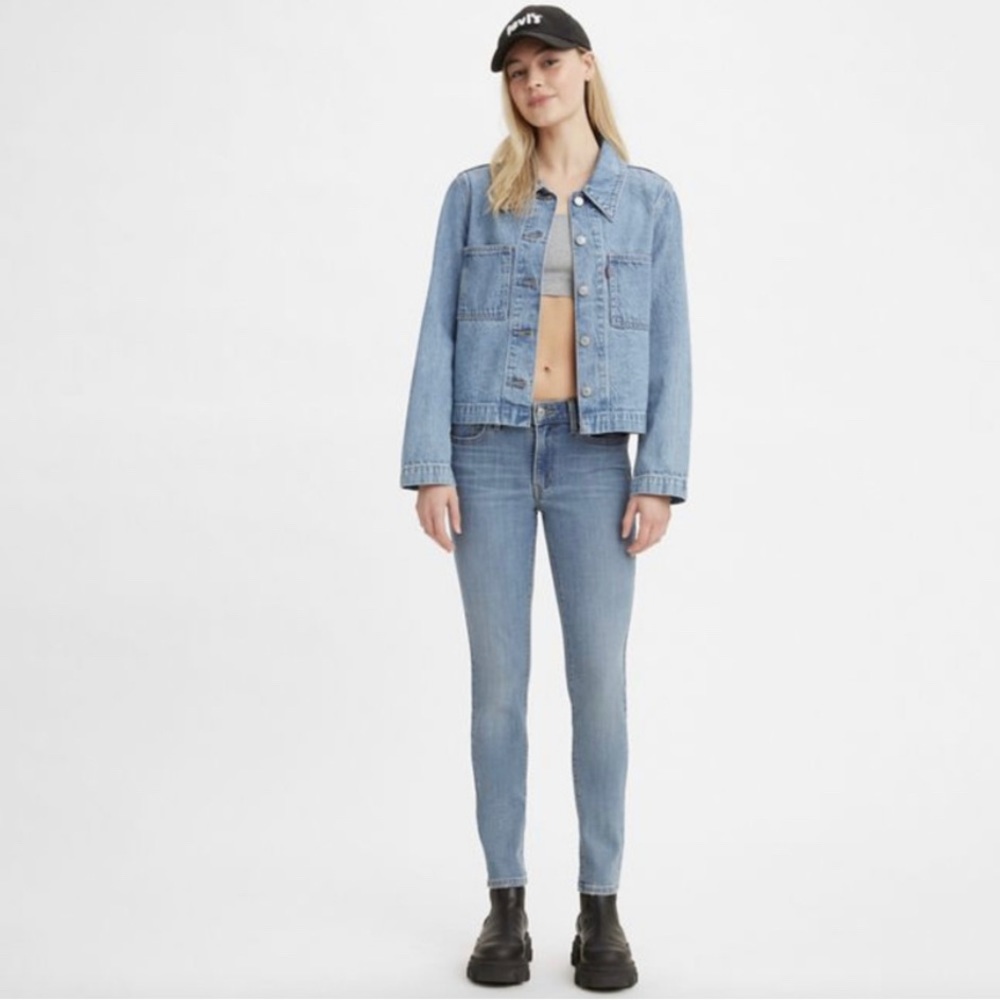Levi’s‎ Skinny Light Wash Denim